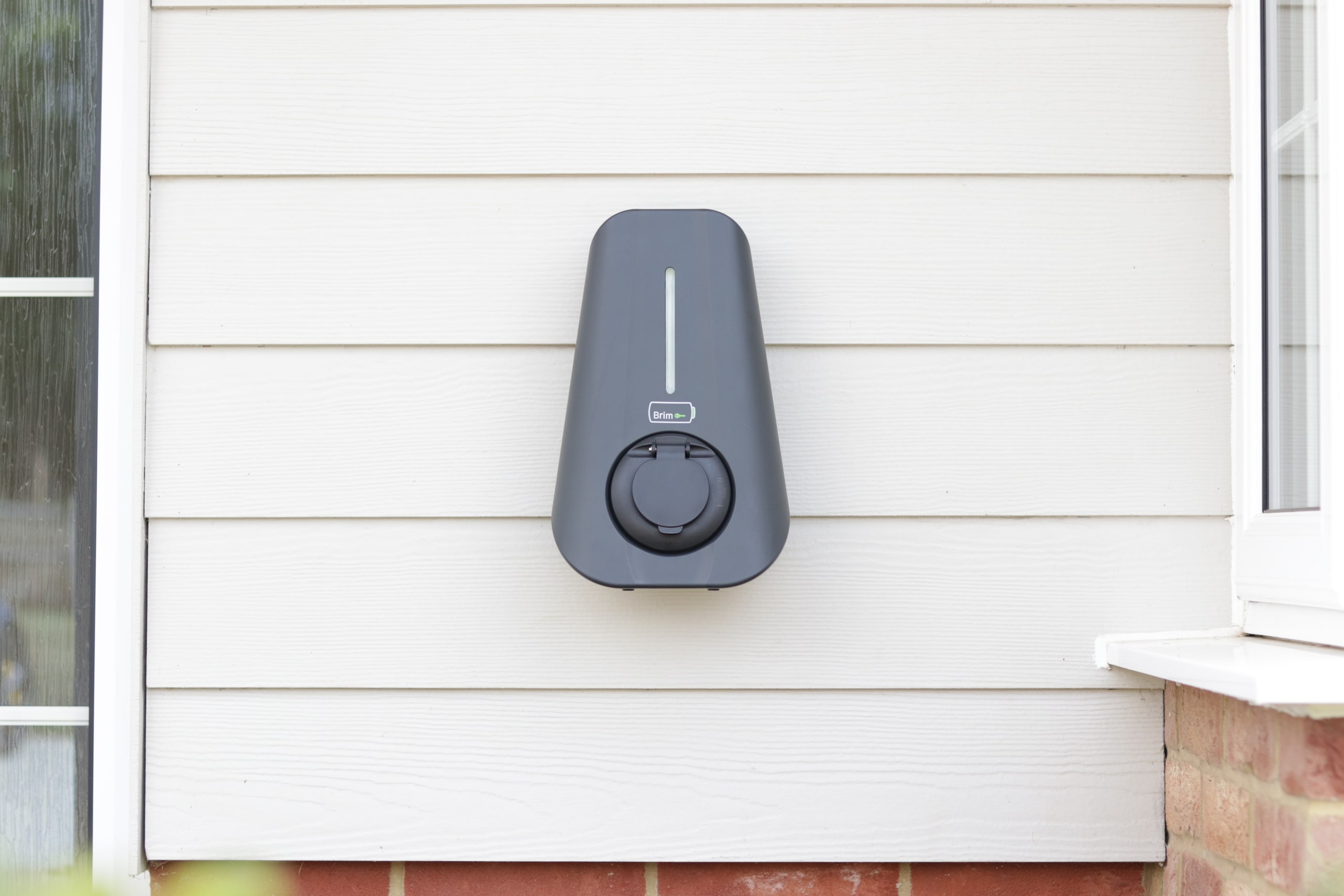 brim-ev-charger-white-weatherboard